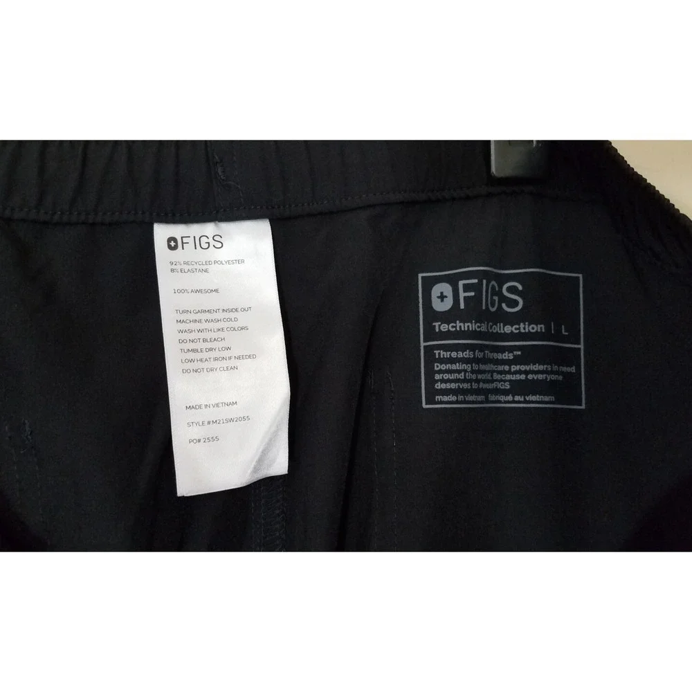 Figs Cargo Scrub‎ Pants Men size Large Straight Leg Pockets Black Button Front